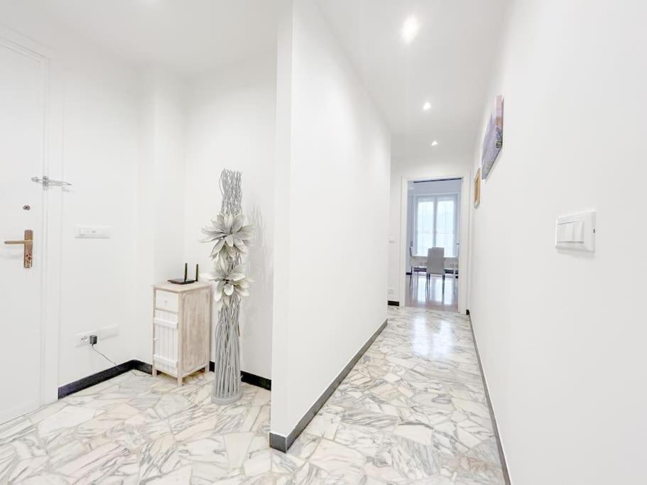 Elegant Apartment - Wifi - Smart Tv - Netflix Genova Eksteriør bilde